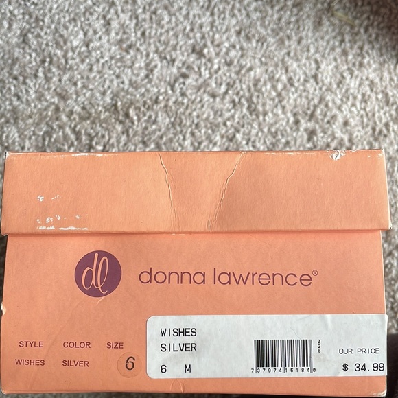 donna lawrence adorable sequined heels. Size 6 - Picture 5 of 6